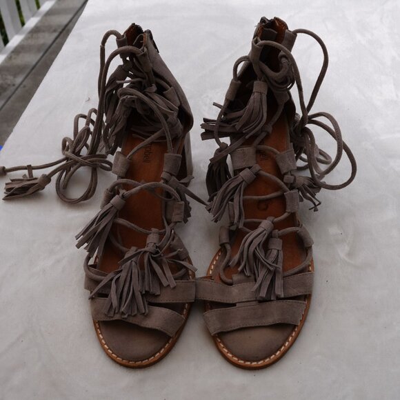 Jeffrey Campbell Linares Suede Lace Up Tassel Sandal‎ Heels 9 - Picture 9 of 10